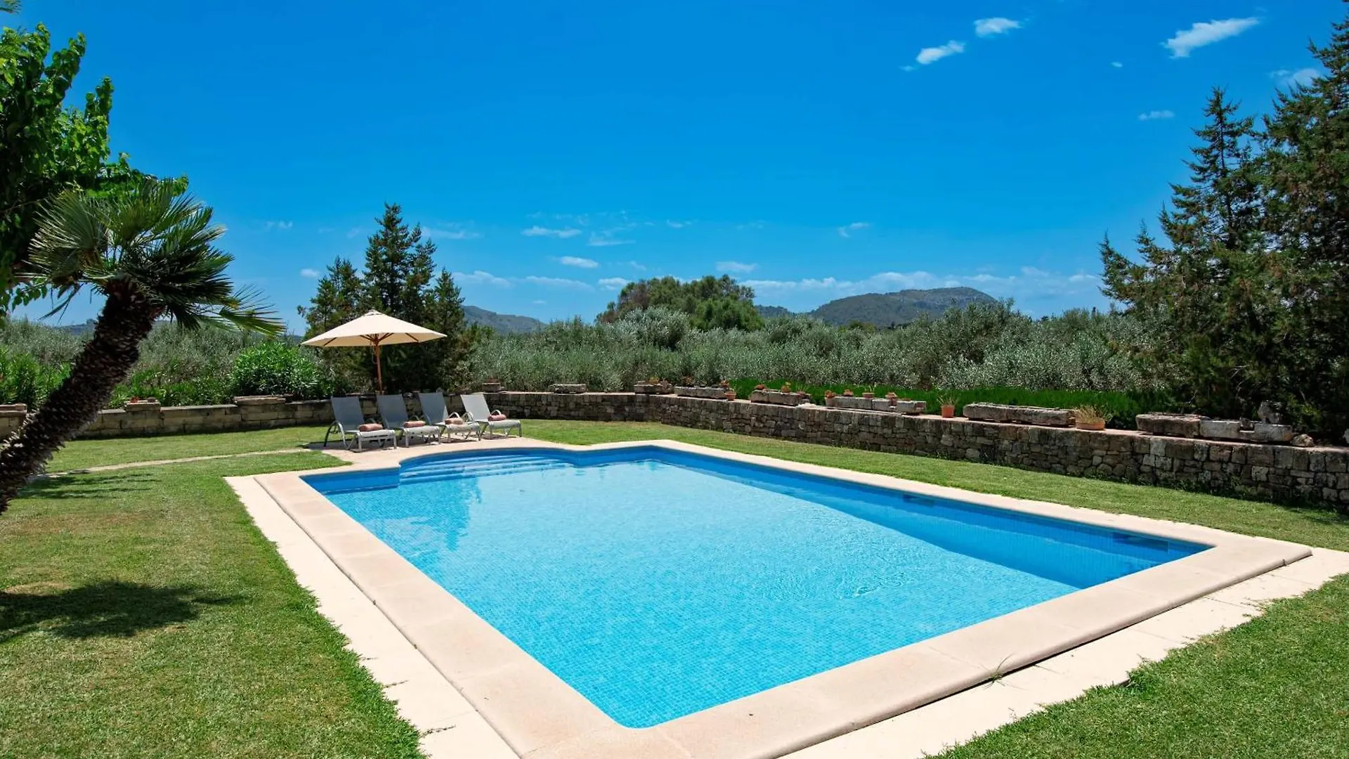 Villa Can Toni By Sealand Villas Pollenca